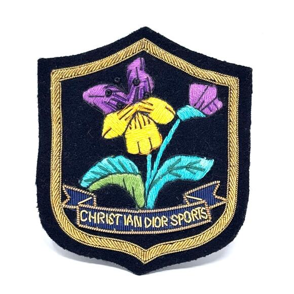 Christian Dior Sports Badge Pin - Picture 1 of 10